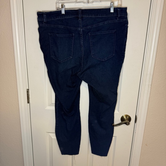 Old Navy Rockstar Super Skinny High Rise Jeans Womens Size 18 - Picture 11 of 15